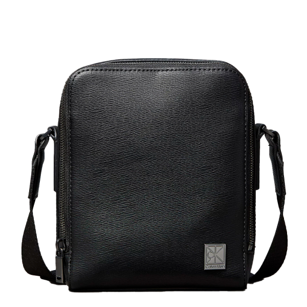 Calvin Klein Sac de reporter avec logo iconique textur - U Noir- Ref 81 €